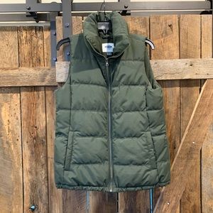 Green puffer vest